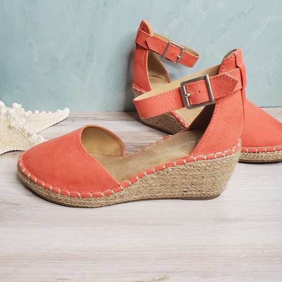 Shoe Republic LA Shoes - NEW Coral Espradrille Wedge Sandals
